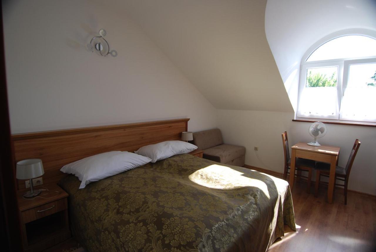 Ivanek Guest House Zvíkovské Podhradí Eksteriør bilde
